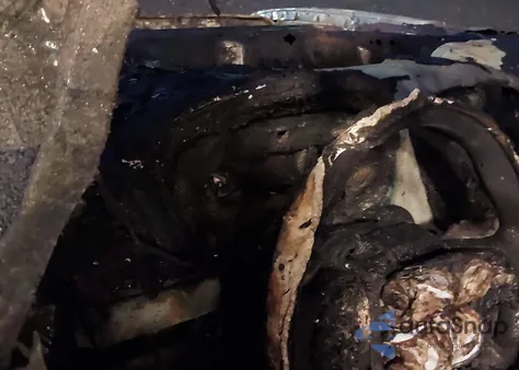 2016 Chrysler 300 300S z USA, uszkodzony, nr VIN 2C3CCABG2GH233960